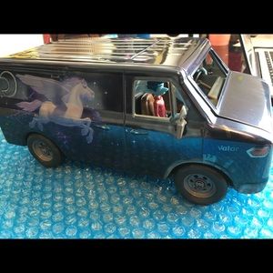 Onward Popcorn Bucket (Metal Tin)